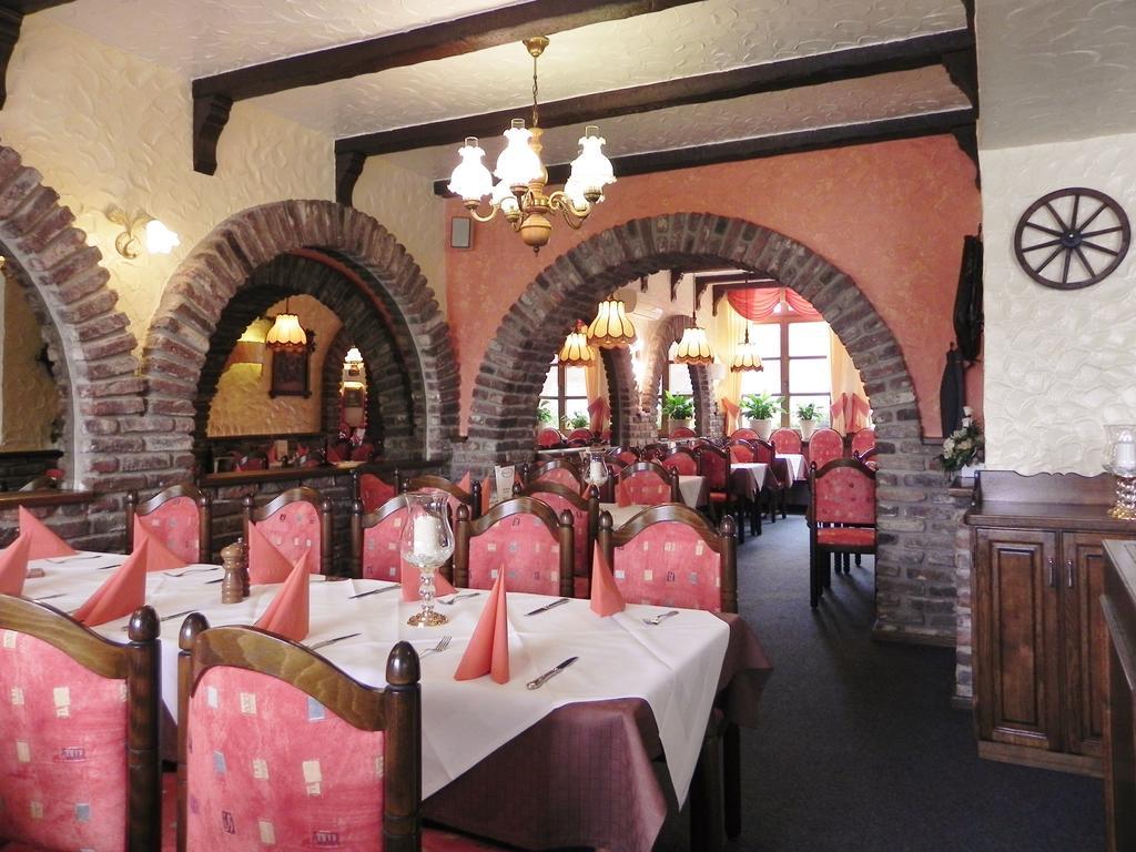 Hotel - Restaurant Braustube Haaren Bagian luar foto